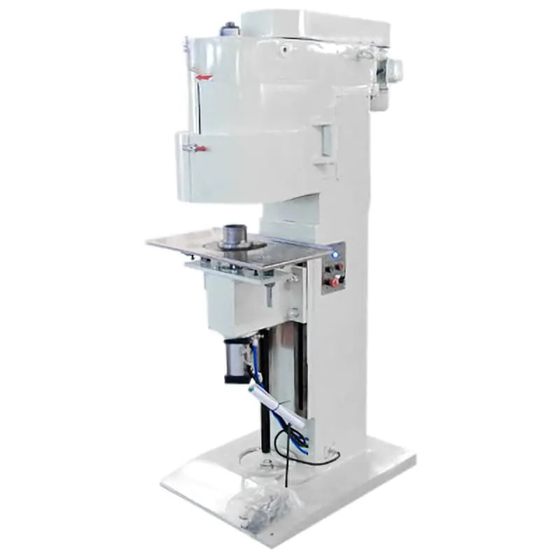 Máquina pneumática pequena de selagem de quatro rodas